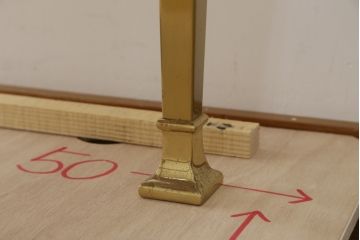 中古　最高級!!　イタリア輸入家具　天板黒御影石　マホガニー材　真鍮(しんちゅう)製　上質さが感じられる凝った造り込みが魅力的なデスク(平机、ワークデスク、在宅用、在宅ワーク用)(定価約120万円)(R-081204)