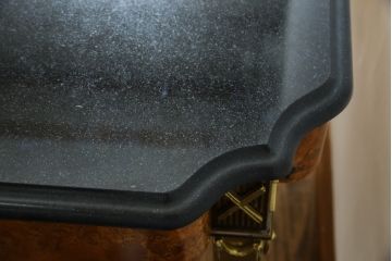 中古　最高級!!　イタリア輸入家具　天板黒御影石　マホガニー材　真鍮(しんちゅう)製　上質さが感じられる凝った造り込みが魅力的なデスク(平机、ワークデスク、在宅用、在宅ワーク用)(定価約120万円)(R-081204)