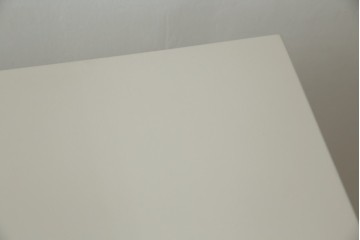 中古　Harrods購入　イギリス高級家具　FRATO(フラト)　DIDOT(ディドー)　フェイクレザー(人口皮革)　幾何学的なデザインが魅力的なサイドボード 定価約120万円　 (R-081206)