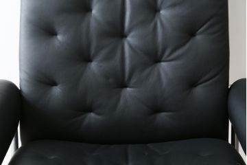 中古　ノルウェー　EKORNES(エコーネス)社　Stressless(ストレスレス) Metro Office(メトロ・オフィス)　本革(レザー)張りのスタイリッシュなストレスレスチェア(リクライニングチェア、回転チェア、事務椅子、事務イス、オフィスチェア、アームチェア、北欧)(定価約31万円)(R-081207)