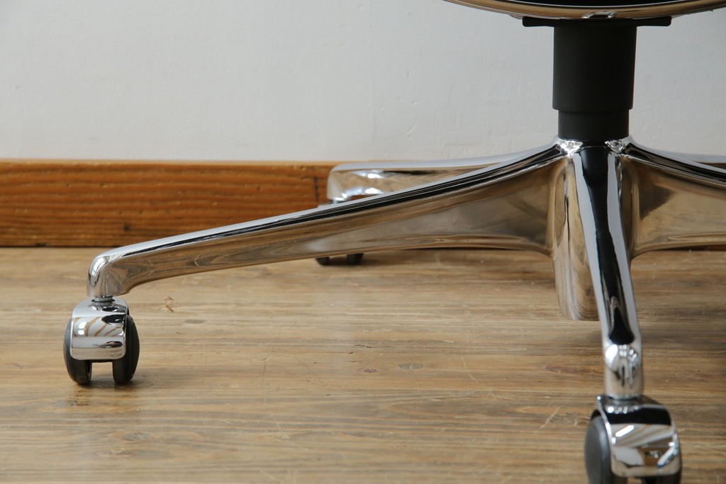 中古　ノルウェー　EKORNES(エコーネス)社　本革　Stressless Metro Office (ストレスレス メトロ オフィス)　インダストリアルな高級デスクチェア　定価約31万円　(R-081207)