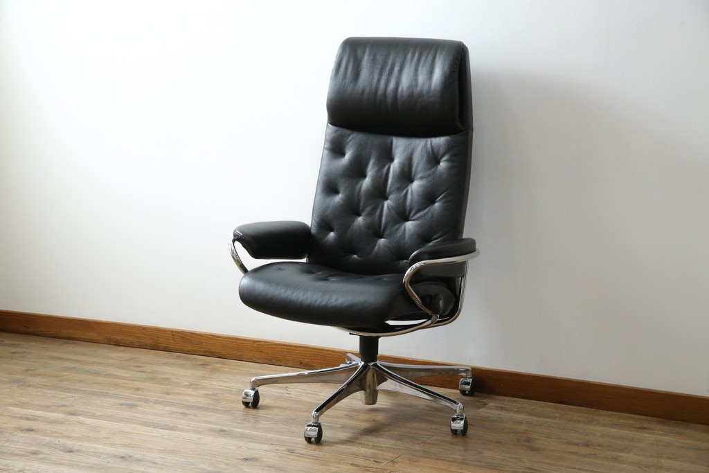 中古　ノルウェー　EKORNES(エコーネス)社　本革　Stressless Metro Office (ストレスレス メトロ オフィス)　インダストリアルな高級デスクチェア　定価約31万円　(R-081207)