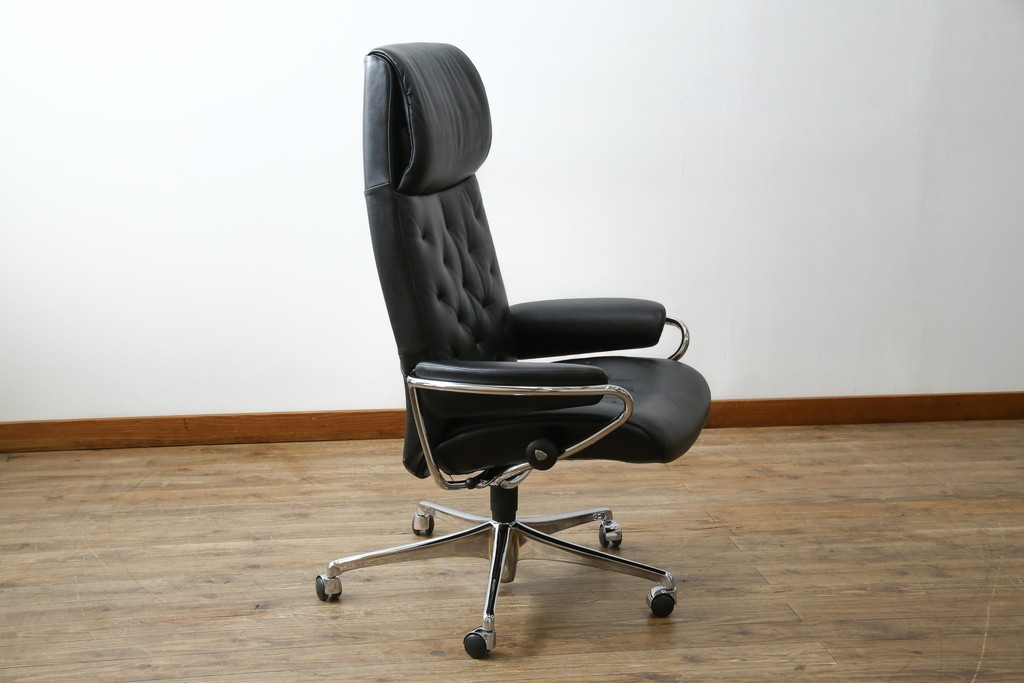 中古　ノルウェー　EKORNES(エコーネス)社　本革　Stressless Metro Office (ストレスレス メトロ オフィス)　インダストリアルな高級デスクチェア　定価約31万円　(R-081207)
