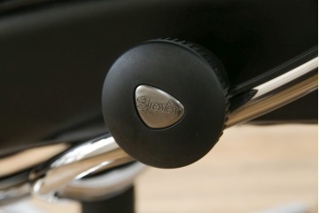 中古　ノルウェー　EKORNES(エコーネス)社　本革　Stressless Metro Office (ストレスレス メトロ オフィス)　インダストリアルな高級デスクチェア　定価約31万円　(R-081207)