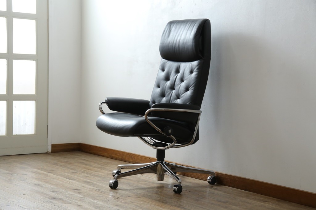 中古　ノルウェー　EKORNES(エコーネス)社　本革　Stressless Metro Office (ストレスレス メトロ オフィス)　インダストリアルな高級デスクチェア　定価約31万円　(R-081207)