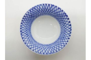 酒井田柿右衛門　肥前国南川原　染錦　二重渦福　丸形　約10cm　3.1寸　匠の技が光る珍味入5客セット(蓋付き器、裏印、小物入れ、香合、蓋物、菓子鉢、茶壷、共箱付き、和食器、陶器、三寸一分)(R-081209)