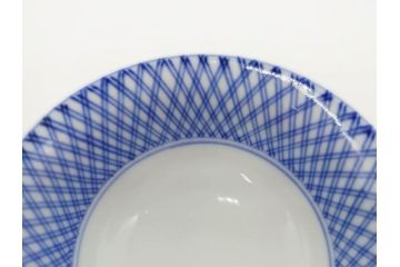 酒井田柿右衛門　肥前国南川原　染錦　二重渦福　丸形　約10cm　3.1寸　匠の技が光る珍味入5客セット(蓋付き器、裏印、小物入れ、香合、蓋物、菓子鉢、茶壷、共箱付き、和食器、陶器、三寸一分)(R-081209)