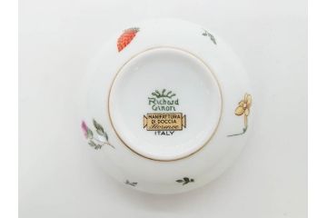 イタリア　Richard Ginori(リチャードジノリ)　イタリアンフルーツ　ベッキオフルーツ　ボンジョルノ　プルーン　チェリー　食卓に彩を添えるジノリ9点セット(花、フラワー、果物、チョコレートカップ&ソーサー、S&C、皿、バタープレート、ボンボニエール、デミタス、金彩)(R-081211)