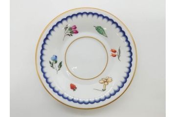 イタリア　Richard Ginori(リチャードジノリ)　イタリアンフルーツ　ベッキオフルーツ　ボンジョルノ　プルーン　チェリー　食卓に彩を添えるジノリ9点セット(花、フラワー、果物、チョコレートカップ&ソーサー、S&C、皿、バタープレート、ボンボニエール、デミタス、金彩)(R-081211)