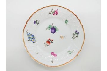 イタリア　Richard Ginori(リチャードジノリ)　イタリアンフルーツ　ベッキオフルーツ　ボンジョルノ　プルーン　チェリー　食卓に彩を添えるジノリ9点セット(花、フラワー、果物、チョコレートカップ&ソーサー、S&C、皿、バタープレート、ボンボニエール、デミタス、金彩)(R-081211)