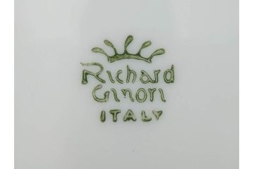 イタリア　Richard Ginori(リチャードジノリ)　イタリアンフルーツ　ベッキオフルーツ　ボンジョルノ　プルーン　チェリー　食卓に彩を添えるジノリ9点セット(花、フラワー、果物、チョコレートカップ&ソーサー、S&C、皿、バタープレート、ボンボニエール、デミタス、金彩)(R-081211)