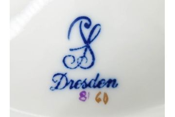 ドイツ　Dresden(ドレスデン)　カール・ティーメ工房　金彩　透かし　花柄　リーフプレート　デミタスカップ&ソーサー　煌びやかで麗しいプレート2枚&C&Sセット(フラワー、ディッシュ、中皿、変形皿、洋食器)(R-081213)