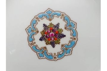 イギリス　WEDGWOOD(ウェッジウッド)　FLORENTINE TURQUOISE(フロレンティーン ターコイズ)　オーバルディッシュ　スーププレート　威風堂々としたデザインが見事なプレート3枚セット(グロテスク文様、フルーツ、果物、大皿、洋食器、英国)(R-081214)