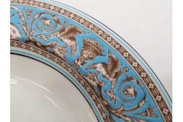 イギリス　WEDGWOOD(ウェッジウッド)　FLORENTINE TURQUOISE(フロレンティーン ターコイズ)　オーバルディッシュ　スーププレート　威風堂々としたデザインが見事なプレート3枚セット(グロテスク文様、フルーツ、果物、大皿、洋食器、英国)(R-081214)