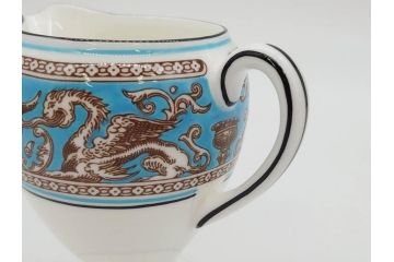 イギリス　WEDGWOOD(ウェッジウッド)　FLORENTINE TURQUOISE(フロレンティーン ターコイズ)　ティー　コーヒー　高い品格を感じるシュガーボックス・クリーマー2点セット(グロテスク文様、フルーツ、果物、ミルクジャー、ミルクポット、シュガーポット、ボンボン入れ、洋食器、英国)(R-081215)
