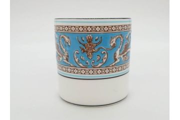 イギリス　WEDGWOOD(ウェッジウッド)　FLORENTINE TURQUOISE(フロレンティーン ターコイズ)　重厚感ある佇まいのコーヒーカップ&ソーサー4客セット(グロテスク文様、フルーツ、果物、C&S、洋食器、英国)(R-081216)