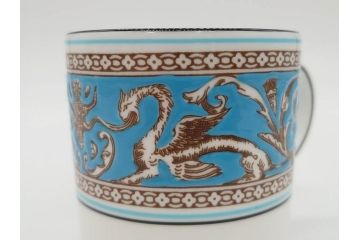 イギリス　WEDGWOOD(ウェッジウッド)　FLORENTINE TURQUOISE(フロレンティーン ターコイズ)　重厚感ある佇まいのコーヒーカップ&ソーサー4客セット(グロテスク文様、フルーツ、果物、C&S、洋食器、英国)(R-081216)