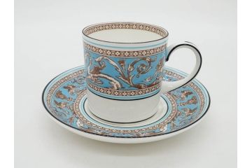 イギリス　WEDGWOOD(ウェッジウッド)　FLORENTINE TURQUOISE(フロレンティーン ターコイズ)　重厚感ある佇まいのコーヒーカップ&ソーサー4客セット(グロテスク文様、フルーツ、果物、C&S、洋食器、英国)(R-081216)