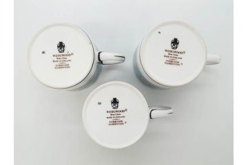 イギリス　WEDGWOOD(ウェッジウッド)　FLORENTINE TURQUOISE(フロレンティーン ターコイズ)　優雅な時間を演出するコーヒーカップ&ソーサー3客セット(グロテスク文様、フルーツ、果物、洋食器、英国)(R-081217)