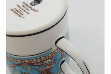 イギリス　WEDGWOOD(ウェッジウッド)　FLORENTINE TURQUOISE(フロレンティーン ターコイズ)　優雅な時間を演出するコーヒーカップ&ソーサー3客セット(グロテスク文様、フルーツ、果物、洋食器、英国)(R-081217)