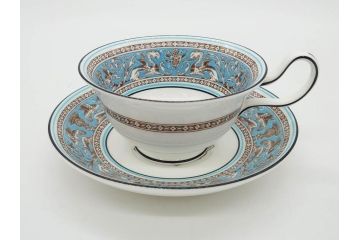 イギリス　WEDGWOOD(ウェッジウッド)　FLORENTINE TURQUOISE(フロレンティーン ターコイズ)　上品な佇まいのティーカップ&ソーサー4客セット(グロテスク文様、フルーツ、果物、ピオニー、C&S、洋食器、英国)(R-081218)
