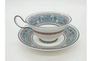 イギリス　WEDGWOOD(ウェッジウッド)　FLORENTINE TURQUOISE(フロレンティーン ターコイズ)　上品な佇まいのティーカップ&ソーサー4客セット(グロテスク文様、フルーツ、果物、ピオニー、C&S、洋食器、英国)(R-081218)