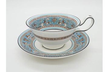 イギリス　WEDGWOOD(ウェッジウッド)　FLORENTINE TURQUOISE(フロレンティーン ターコイズ)　上品な雰囲気のティーカップ&ソーサー4客セット(グロテスク文様、フルーツ、果物、ピオニー、C&S、洋食器、英国)(R-081219)