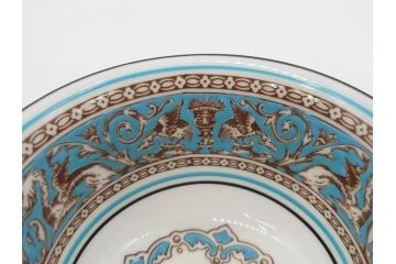 イギリス　WEDGWOOD(ウェッジウッド)　FLORENTINE TURQUOISE(フロレンティーン ターコイズ)　上品な雰囲気のティーカップ&ソーサー4客セット(グロテスク文様、フルーツ、果物、ピオニー、C&S、洋食器、英国)(R-081219)
