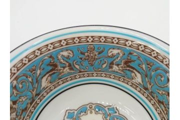 イギリス　WEDGWOOD(ウェッジウッド)　FLORENTINE TURQUOISE(フロレンティーン ターコイズ)　上品な雰囲気のティーカップ&ソーサー4客セット(グロテスク文様、フルーツ、果物、ピオニー、C&S、洋食器、英国)(R-081219)