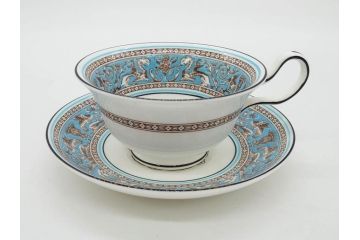 イギリス　WEDGWOOD(ウェッジウッド)　FLORENTINE TURQUOISE(フロレンティーン ターコイズ)　上品な雰囲気のティーカップ&ソーサー4客セット(グロテスク文様、フルーツ、果物、ピオニー、C&S、洋食器、英国)(R-081219)