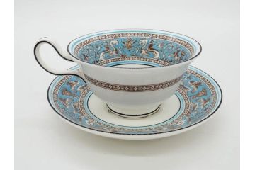 イギリス　WEDGWOOD(ウェッジウッド)　FLORENTINE TURQUOISE(フロレンティーン ターコイズ)　上品な雰囲気のティーカップ&ソーサー4客セット(グロテスク文様、フルーツ、果物、ピオニー、C&S、洋食器、英国)(R-081219)