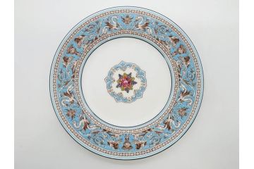 イギリス　WEDGWOOD(ウェッジウッド)　FLORENTINE TURQUOISE(フロレンティーン ターコイズ)　フォーマルな雰囲気漂うプレート9枚セット(グロテスク文様、フルーツ、果物、中皿、洋食器、英国)(R-081221)