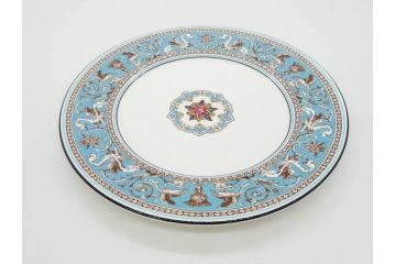 イギリス　WEDGWOOD(ウェッジウッド)　FLORENTINE TURQUOISE(フロレンティーン ターコイズ)　エキゾチックなデザインが目を引くプレート9枚セット(グロテスク文様、フルーツ、果物、中皿、洋食器、英国)(R-081222)