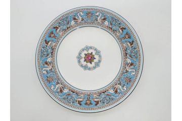 イギリス　WEDGWOOD(ウェッジウッド)　FLORENTINE TURQUOISE(フロレンティーン ターコイズ)　エキゾチックなデザインが目を引くプレート9枚セット(グロテスク文様、フルーツ、果物、中皿、洋食器、英国)(R-081222)