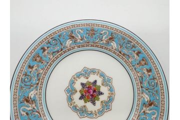 イギリス　WEDGWOOD(ウェッジウッド)　FLORENTINE TURQUOISE(フロレンティーン ターコイズ)　エキゾチックなデザインが目を引くプレート9枚セット(グロテスク文様、フルーツ、果物、中皿、洋食器、英国)(R-081222)