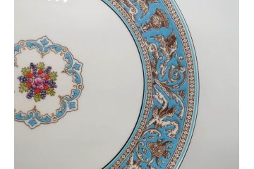 イギリス　WEDGWOOD(ウェッジウッド)　FLORENTINE TURQUOISE(フロレンティーン ターコイズ)　食卓を華やかに演出するプレート4枚セット(グロテスク文様、フルーツ、果物、大皿、スーププレート、洋食器、英国)(R-081223)