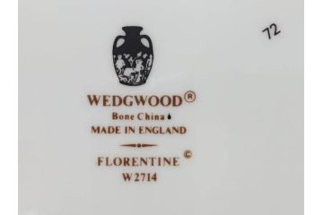 イギリス　WEDGWOOD(ウェッジウッド)　FLORENTINE TURQUOISE(フロレンティーン ターコイズ)　食卓を華やかに演出するプレート4枚セット(グロテスク文様、フルーツ、果物、大皿、スーププレート、洋食器、英国)(R-081223)