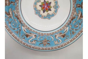 イギリス　WEDGWOOD(ウェッジウッド)　FLORENTINE TURQUOISE(フロレンティーン ターコイズ)　クラシックなデザインの気品あふれるボウル大小10枚セット(グロテスク文様、深皿、サラダボウル、サラダソーサー、洋食器、英国)(R-081228)