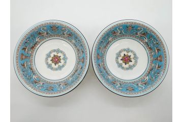 イギリス　WEDGWOOD(ウェッジウッド)　FLORENTINE TURQUOISE(フロレンティーン ターコイズ)　クラシックなデザインの気品あふれるボウル大小10枚セット(グロテスク文様、深皿、サラダボウル、サラダソーサー、洋食器、英国)(R-081228)