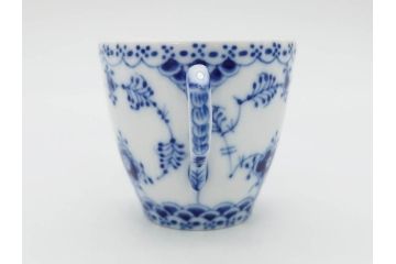 デンマーク　ROYAL COPENHAGEN(ロイヤルコペンハーゲン)　ブルーフルーテッド フルレース カップ&ソーサー/プレイン クリーマー　可憐なデザインに見惚れるC&S・クリーマーセット(コーヒー、デミタス、ミルクポット、ミルクジャー、洋食器、北欧)(R-081229)