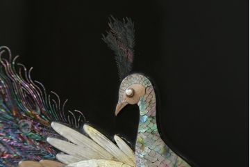 中古　民芸家具　花鳥図　牡丹に蝶　孔雀　梅に雀　見事な螺鈿細工をあしらった漆塗りの衝立て(つい立て、衝い立て、間仕切り、パーテーション、ディスプレイ)(R-081231)