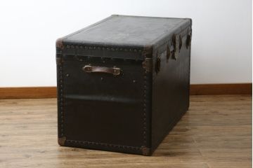 アメリカアンティーク　Butterfield Trunk.CO(バターフィールド社)　ディスプレイにもおすすめのレトロでおしゃれなトランク(船トランク、舟トランク、ブランケットボックス、トランクテーブル、センターテーブル、ローテーブル、サイドテーブル、ディスプレイ雑貨、収納箱、店舗什器)(R-081232)