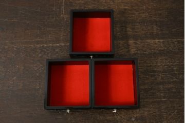 中古　韓国民芸家具　華やかな螺鈿細工と可愛らしいつまみが魅力の小引き出し(小物収納、卓上収納)(R-081233)