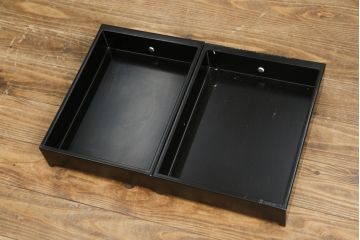 中古　美品!!　高級品　韓国民芸家具　孔雀　鳳凰(ホウオウ)　花鳥図　蝶図　煌びやかで美しい螺鈿(ラデン)細工が見事なガラス天板のサイドボード(収納棚、戸棚、リビングボード、サイドキャビネット)(定価約150万円)(R-081234)
