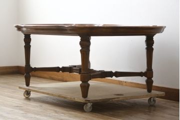 中古　DREXEL HERITAGE(ドレクセルヘリテイジ)　Cameo Classics(キャメオクラシックス)　優雅なひとときを演出するカクテルテーブル(センターテーブル、ローテーブル、リビングテーブル、カフェテーブル)(定価約60万円)(R-081239)