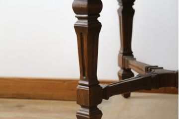 中古　DREXEL HERITAGE(ドレクセルヘリテイジ)　Cameo Classics(キャメオクラシックス)　優雅なひとときを演出するカクテルテーブル(センターテーブル、ローテーブル、リビングテーブル、カフェテーブル)(定価約60万円)(R-081239)