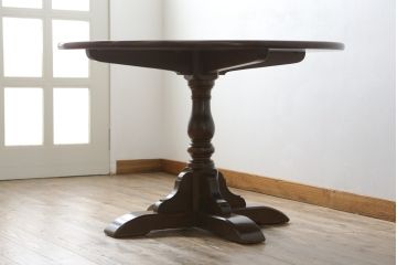 中古　美品　松本民芸家具　シックな佇まいがお洒落なラウンドテーブル(ダイニングテーブル、カフェテーブル、食卓、丸テーブル、2人掛け、4人掛け)(R-081244)