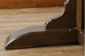 中古　美品　松本民芸家具　シックな佇まいがお洒落なラウンドテーブル(ダイニングテーブル、カフェテーブル、食卓、丸テーブル、2人掛け、4人掛け)(R-081244)