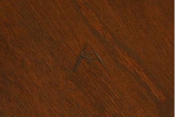中古　美品　松本民芸家具　シックな佇まいがお洒落なラウンドテーブル(ダイニングテーブル、カフェテーブル、食卓、丸テーブル、2人掛け、4人掛け)(R-081244)