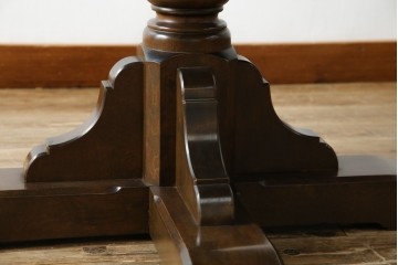 中古　美品　松本民芸家具　シックな佇まいがお洒落なラウンドテーブル(ダイニングテーブル、カフェテーブル、食卓、丸テーブル、2人掛け、4人掛け)(R-081244)